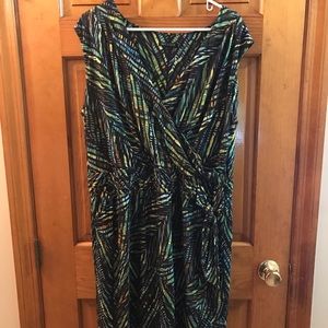 Nic+Zoe faux wrap mid length knit dress